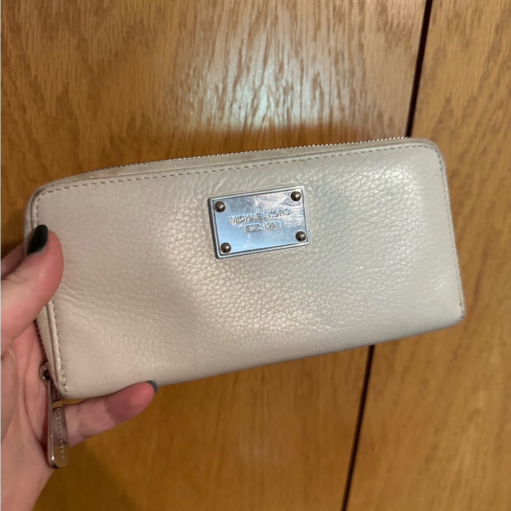 Michael Kors Cream Textured Leather Wallet